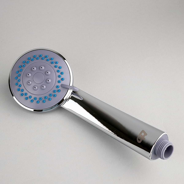 Фото - Смеситель для ванной GH Tark Хром (16.11.129)