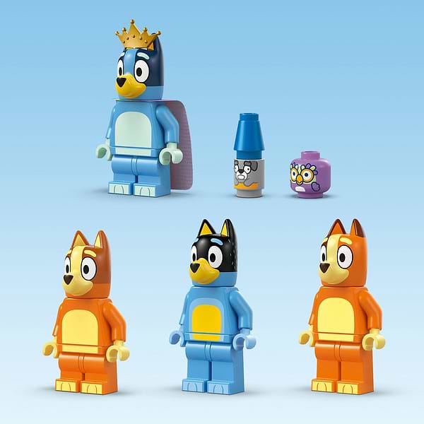 Фото - Конструктор LEGO Bluey Родинний дім Блуї (11203)