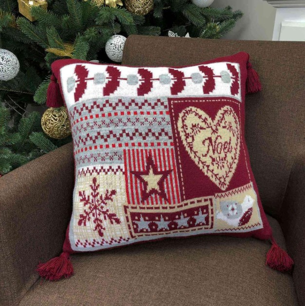 Фото - Подушка декоративна Прованс Подарунки 45х45 см (021998)