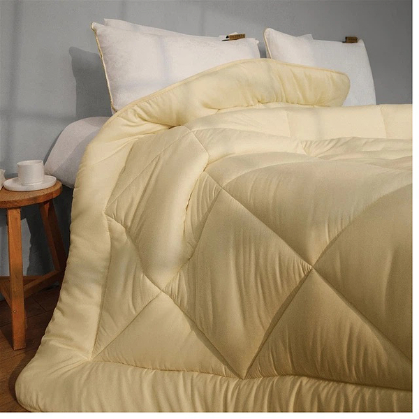 Фото - Ковдра всесезонна двоспальна євро MirSon Шовкові №1647 Eco Light Krem (2200002652896)