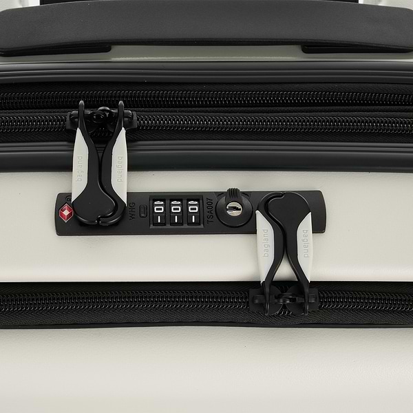 Фото - Валіза Bagland VELO Small білий (1140721769)