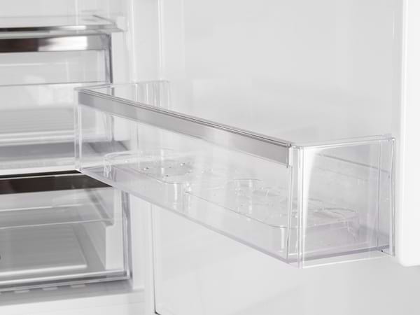 Фото - Холодильник Vestfrost RF373EW