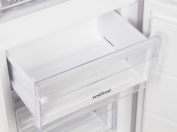 Фото - Холодильник Vestfrost CNF201ZW