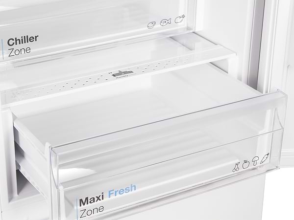 Фото - Холодильник Vestfrost CNF201ZW