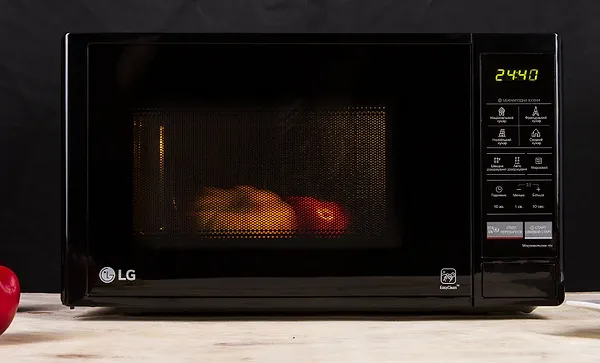 Фото - Уценка - Микроволновая печь (СВЧ) LG MS2042DB