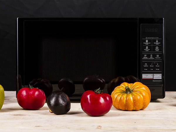 Фото - Уценка - Микроволновая печь (СВЧ) LG MS2042DB