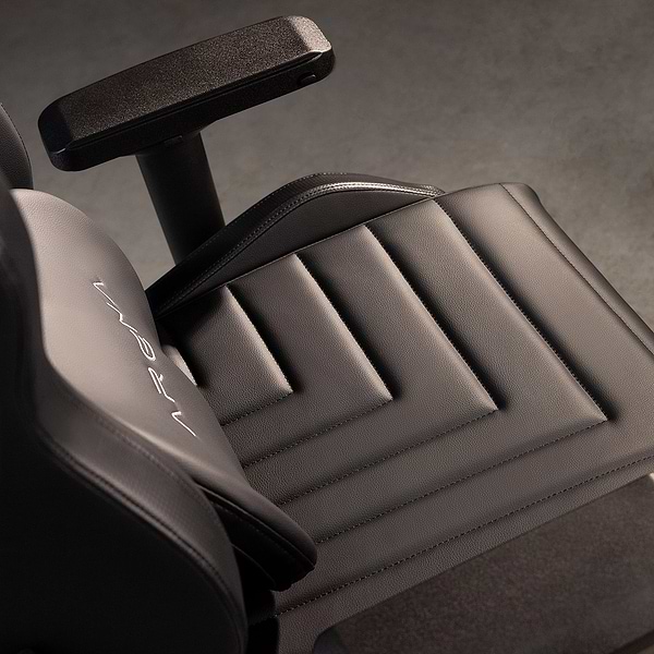 Фото - Крісло для геймерів Proove Gaming Arena Black (GCRN0001001)