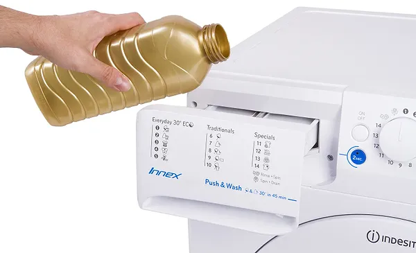 Фото - Стиральная машина Indesit BWSA 61053 W EU