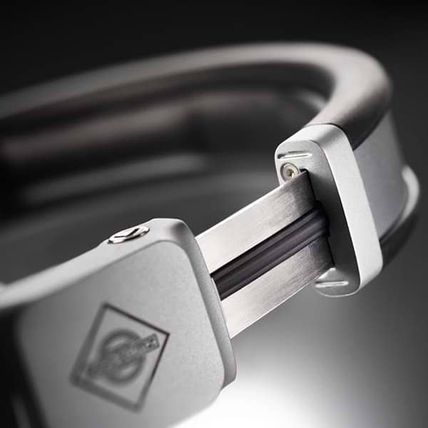 Фото - Навушники повнорозмірні дротові Neumann NDH 20 Black Edition