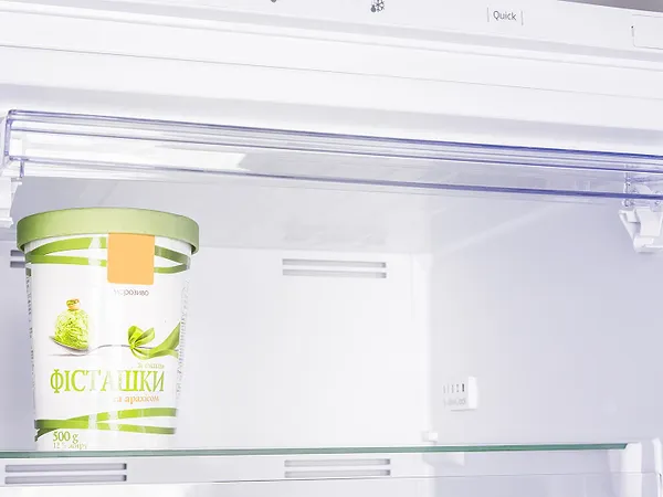 Фото - Морозильная камера Beko RFNK290T21W