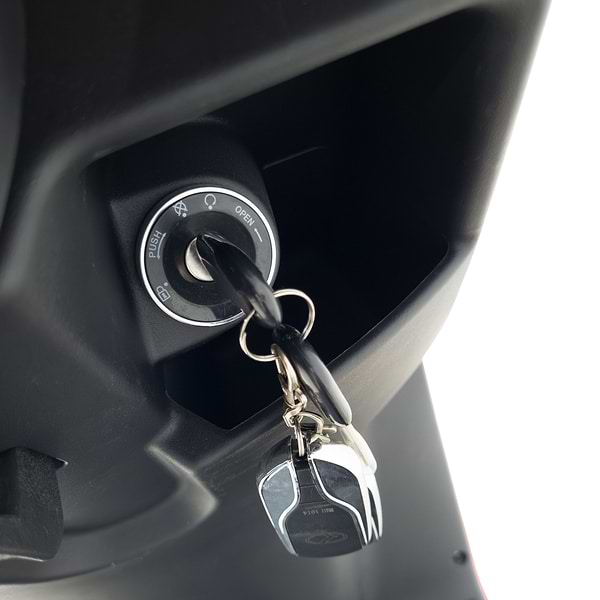 Фото - Электроскутер Maxxter LUMINA Silver