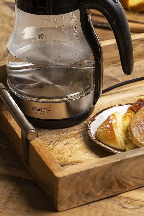 Фото - Электрический чайник Camry CR 1300
