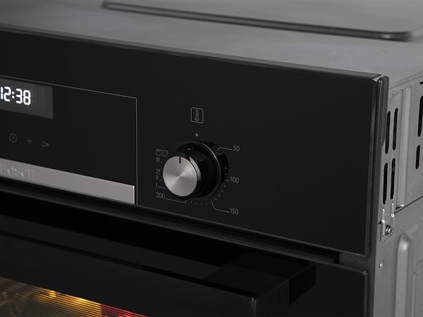 Фото - Духовой шкаф электрический Bosch HBJ558YB0Q
