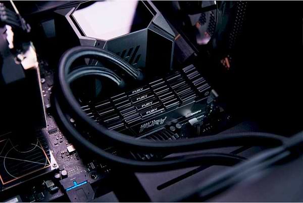 Фото - Память DDR Kingston Fury Renegade Black 2x8GB/4266 DDR4 (KF442C19RB2K2/16)