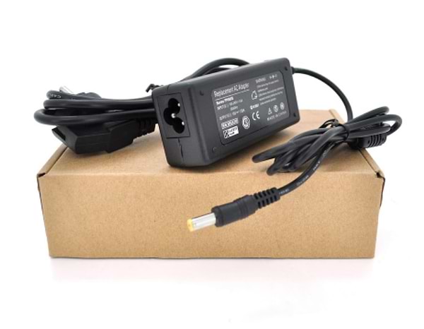 Фото - Зарядное устройство для ноутбука Merlion Asus 90W USB Type-C + каб.пит. (LAS90/Type-C/28338)