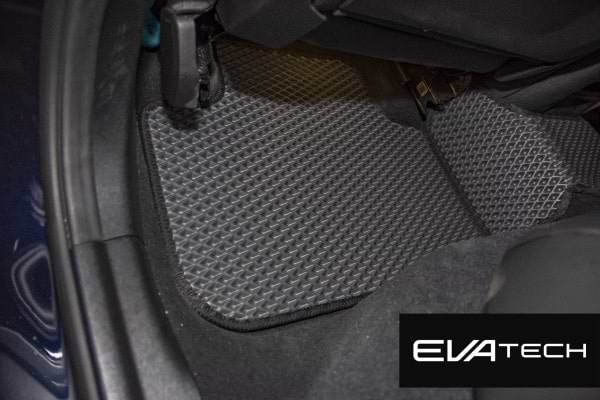 Фото - EVA коврики в салон авто EVAtech для X4 (GO2) BMW 2018 2 поколение SUV USABM13384CB5BW4SGB