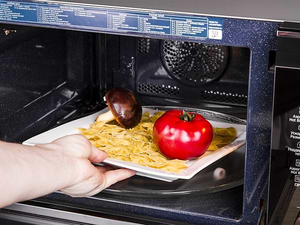 Фото - Микроволновая печь (СВЧ) Samsung MC32K7055CT/BW