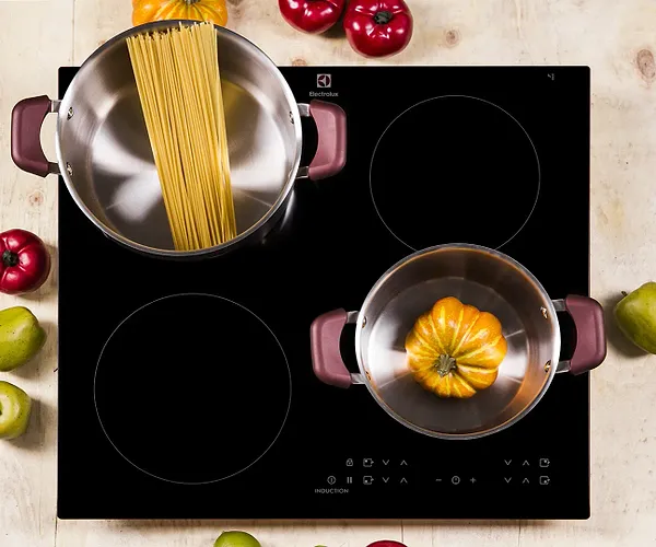 Фото - Варильна поверхня електрична Electrolux IPE6440KF