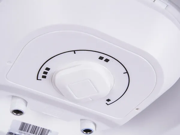 Фото - Водонагреватель Ariston LYDOS R 80 V