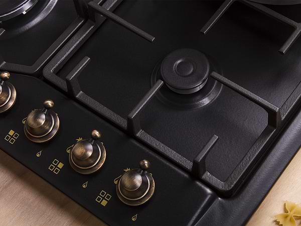 Фото - Варочная панель газовая Perfelli HGM 61629 BL RETRO