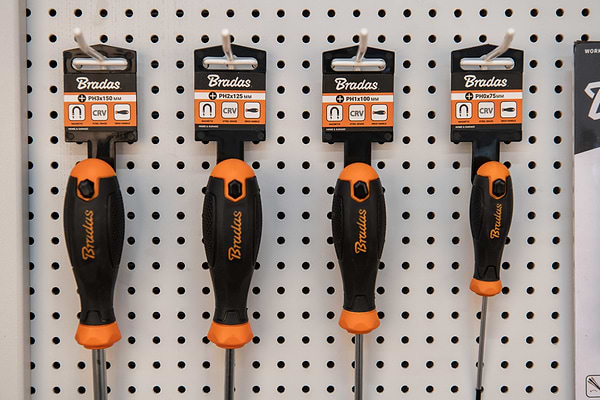 Фото - Викрутка BRADAS HOME&GARAGE PH1 3/100 мм (DIY-PH101100)