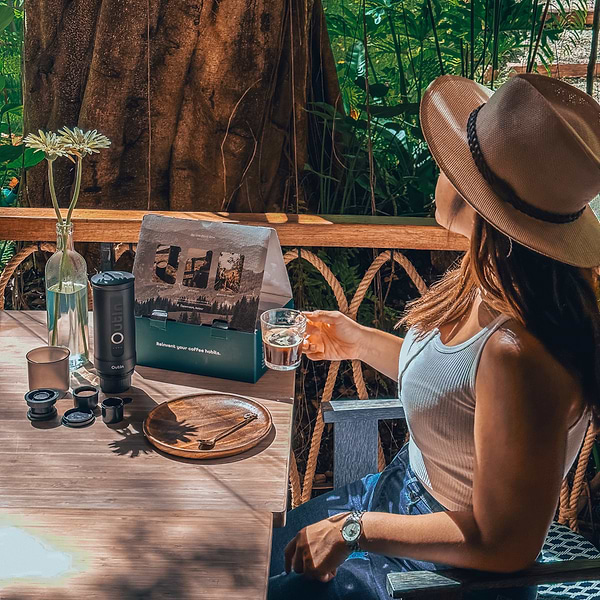 Фото - Портативная кофеварка OUTIN Space Grey в дорожном футляре OTEM-01-SG-BAG