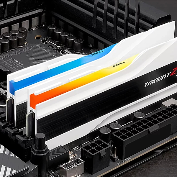 Фото - Память DDR G.Skill Trident Z5 RGB White DDR5-6400 32GB (F5-6400J3239G16GX2-TZ5RW)