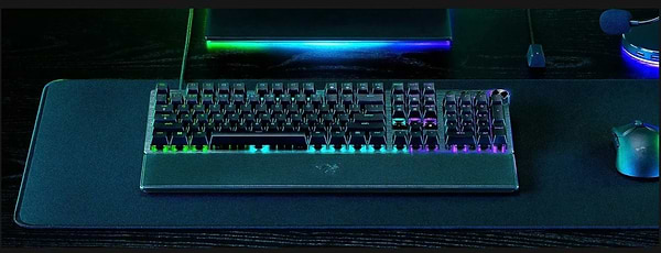 Фото - Клавіатура дротова ігрова Razer Huntsman V3 PRO (RZ03-04970100-R3M1)