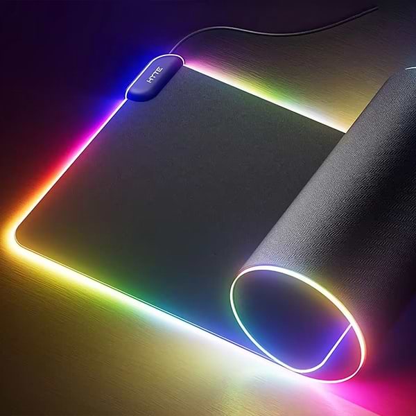 Фото - Килимок для миші  ігровий Hyte CNVS RGB Black (MAT-HYTE-CNVS-B)