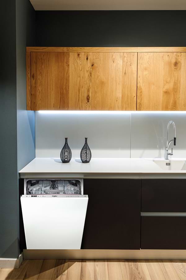 Фото - Посудомийна машина вбудована 45 см Whirlpool WSIC 3M17
