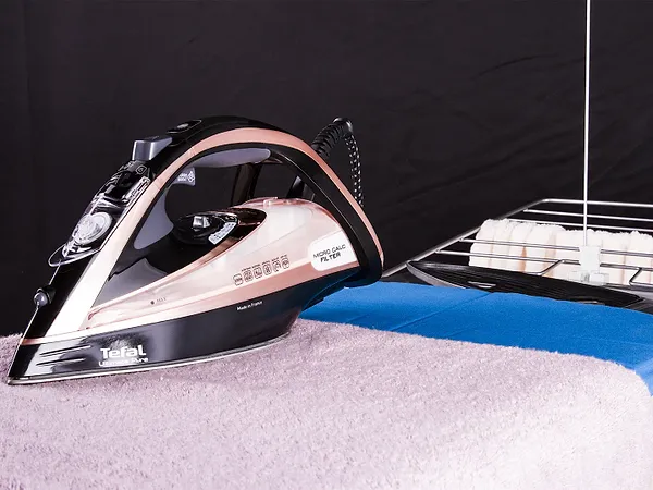 Фото - Утюг Tefal Ultimate Pure FV 9845E0