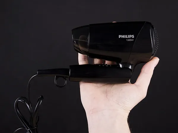 Фото - Фен Philips BHC010/10