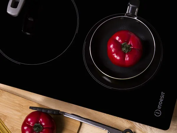 Фото - Варочная панель электрическая Indesit RI161C