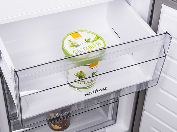 Фото - Холодильник Vestfrost CNF201X