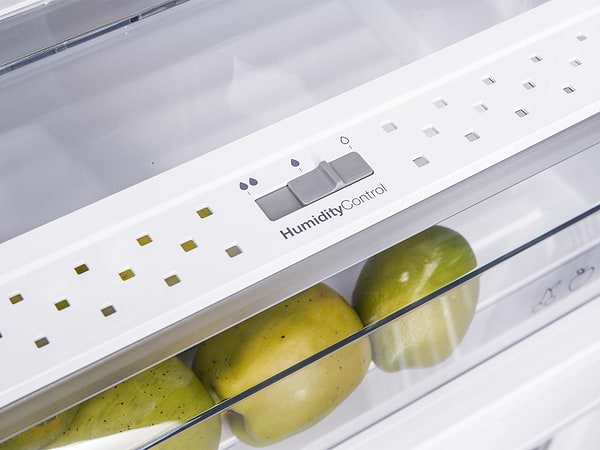 Фото - Холодильник Vestfrost CNF201X