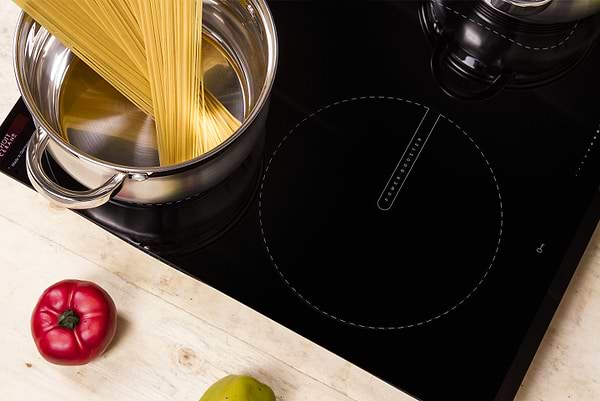 Фото - Варильна поверхня електрична Hansa BHI68611