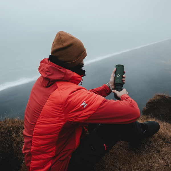 Фото - Портативная кофеварка OUTIN Forest Green в дорожном футляре OTEM-01-FG-BAG