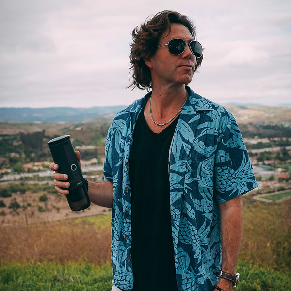 Фото - Портативная кофеварка OUTIN Space Grey в дорожном футляре OTEM-01-SG-BAG