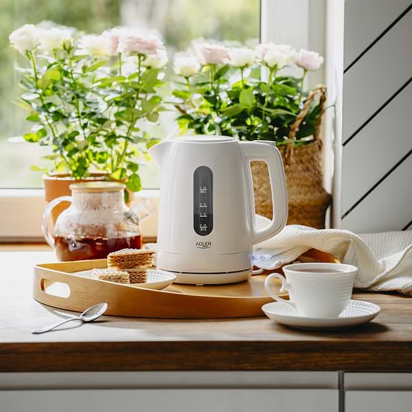 Фото - Электрический чайник Adler AD 1380 White