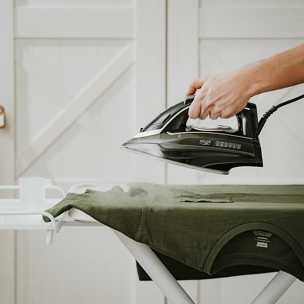 Фото - Праска Adler AD 5054