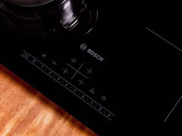 Фото - Варочная панель электрическая Bosch PIF651FB1E