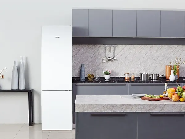 Фото - Холодильник Bosch KGN39UW316