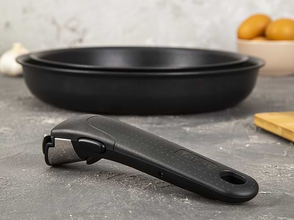 Фото - Набор сковород со съемной ручкой Tefal L6509205 Ingenio Expertise 3 пр.