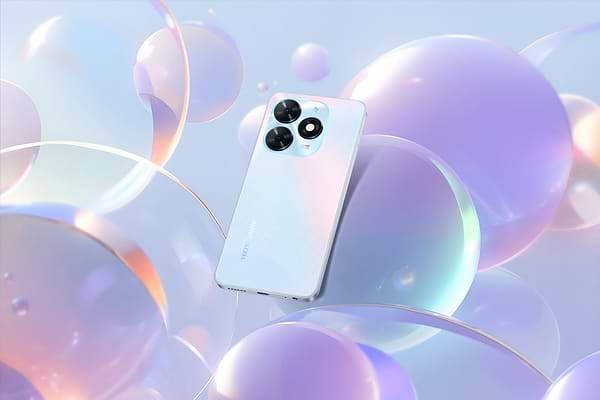 Фото - Смартфон Tecno Spark Go 2024 4/64Gb Mystery White