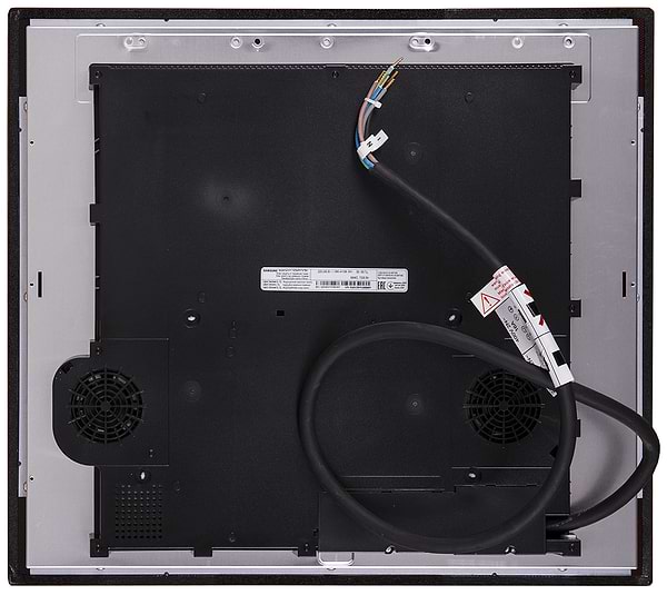 Фото - Духовой шкаф + варочная панель индукционная Samsung NV7B4125ZAK/WT + NZ64R3747BK/WT