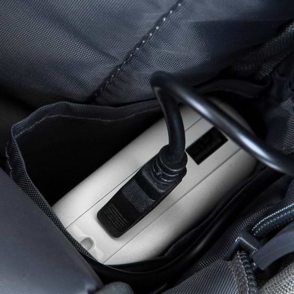 Фото - Рюкзак для ноутбука RIVACASE 7562 Grey/Dark Blue