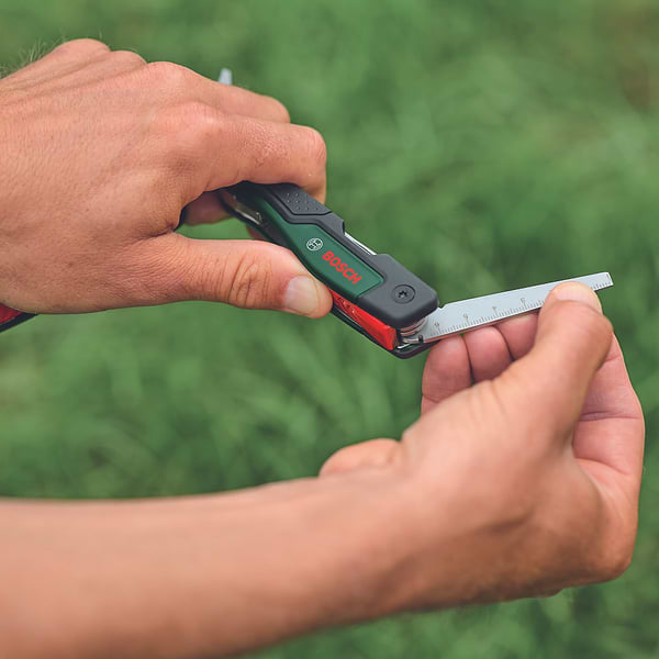 Фото - Мультитул Bosch 1.600.A02.Z98