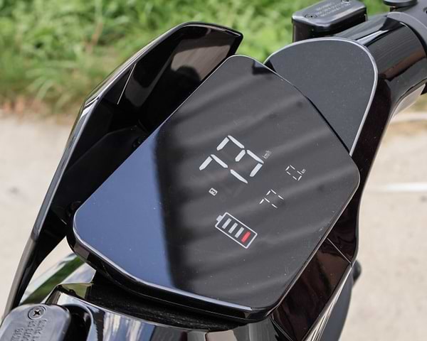 Фото - Електроскутер Maxxter ECLIPSE (Black)