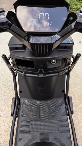 Фото - Електроскутер Maxxter ECLIPSE (Black)