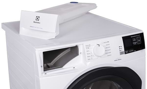 Фото - Уцінка - Сушильна машина Electrolux EW8H458BU #